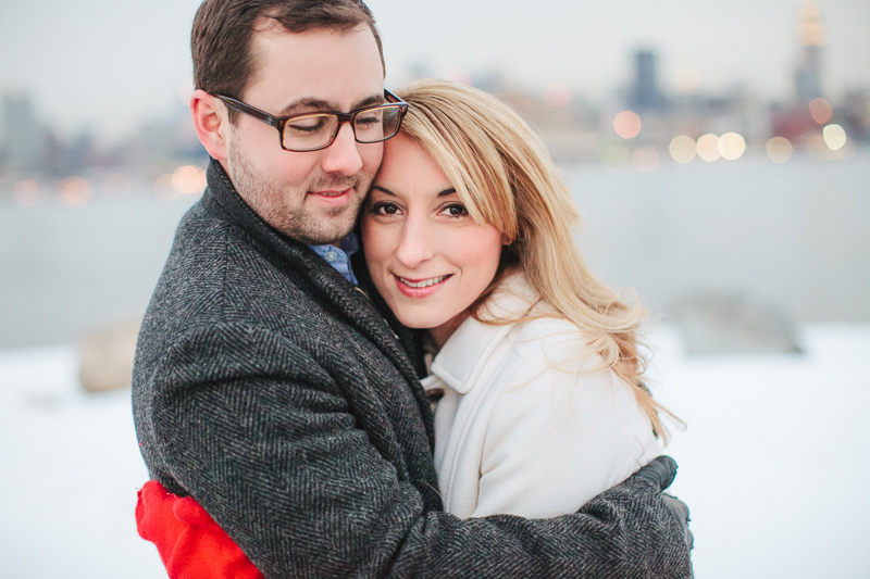 09_winter_engagement_session_nyc