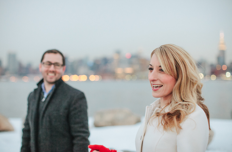 11_winter_engagement_session_nyc