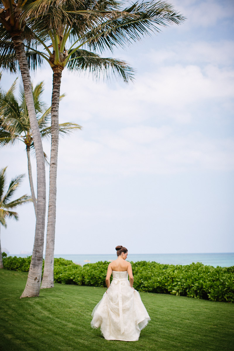 Outdoor bridal portraits before the wedding ceremony on Oahu, Hawaii.