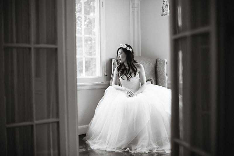 Bride wedding photos at the Inn at Fernbrook Farm in New Jersey by Sweetwater Portraits.
