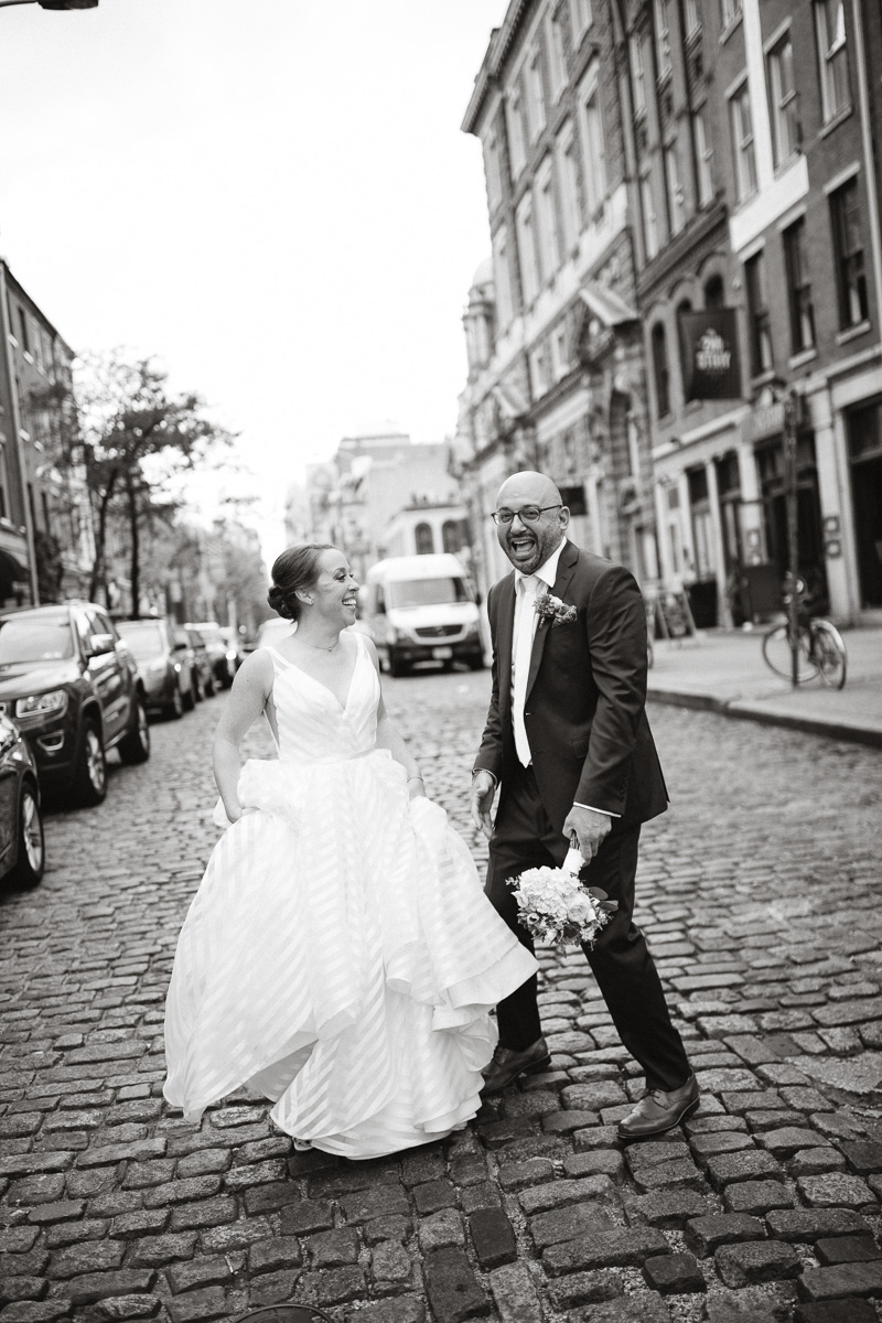 Old City Philadelphia wedding bride & groom