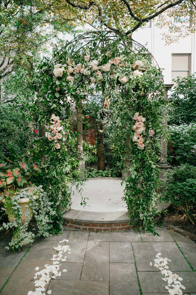 Elegant Garden Philadelphia Wedding