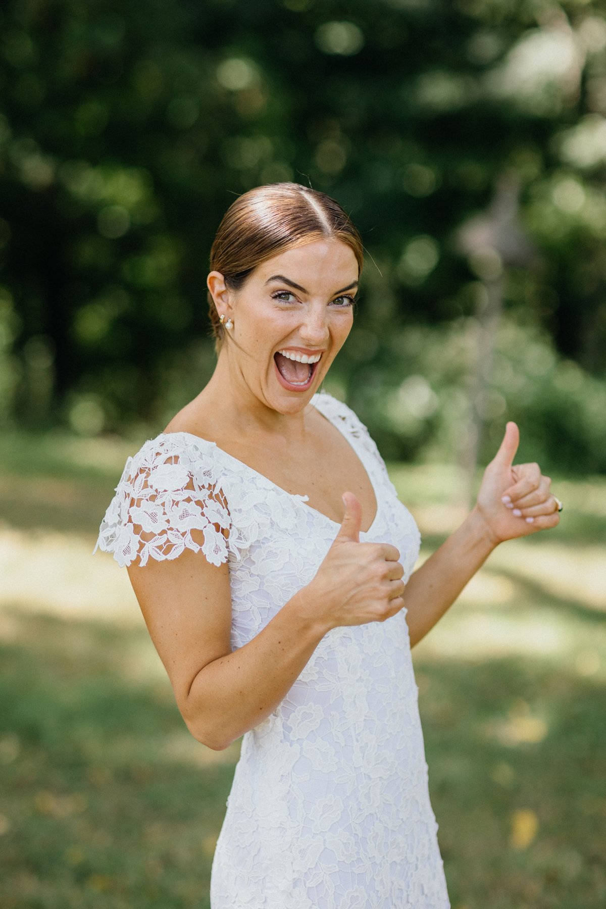 Toni was completely candid and carefree on her wedding day. 