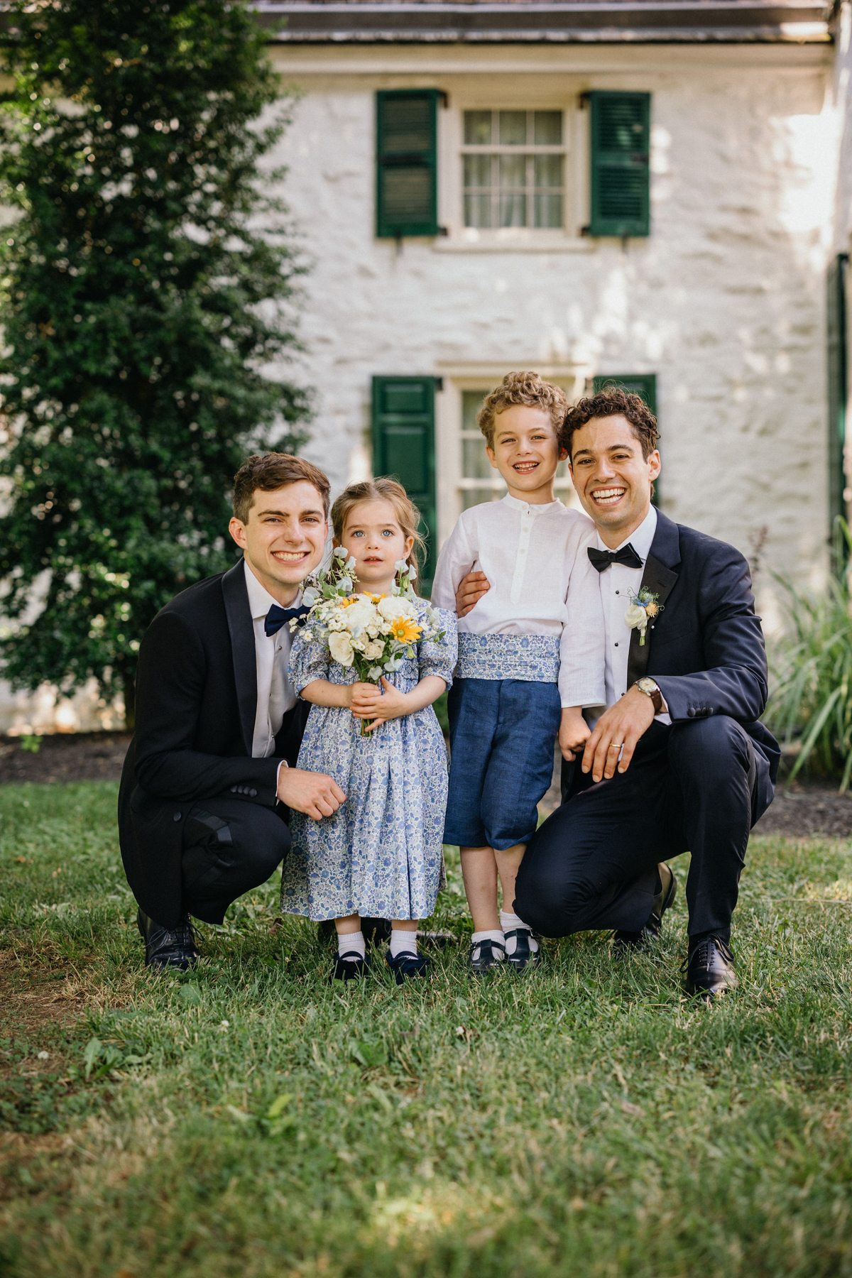 Valley Forge wedding outdoor portraits before ceremony at Philander Chase Knox Estate.