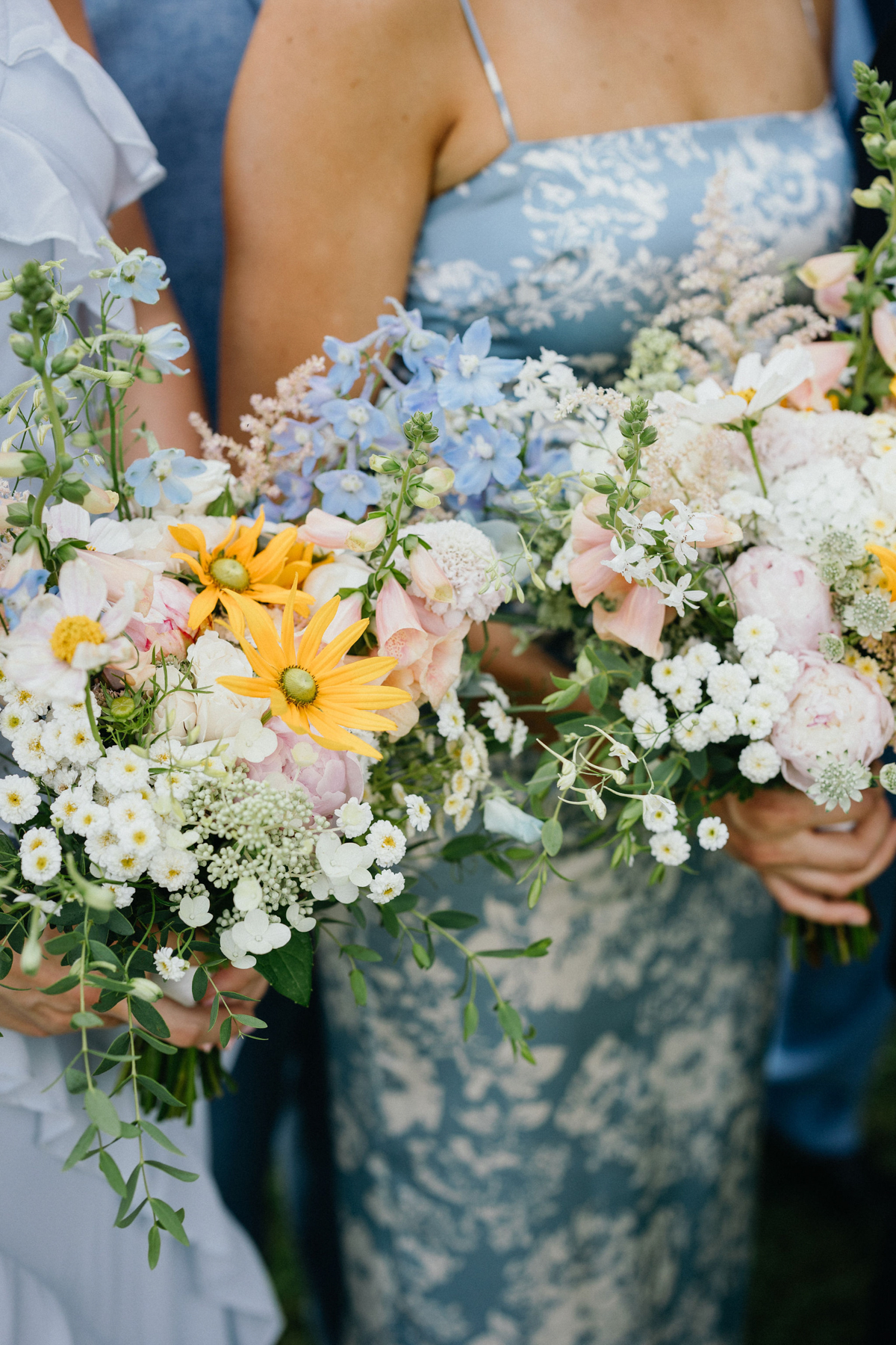 Spring wedding florals for lgbtq wedding at Philander Chase Knox Estate in Valley Forge, PA.