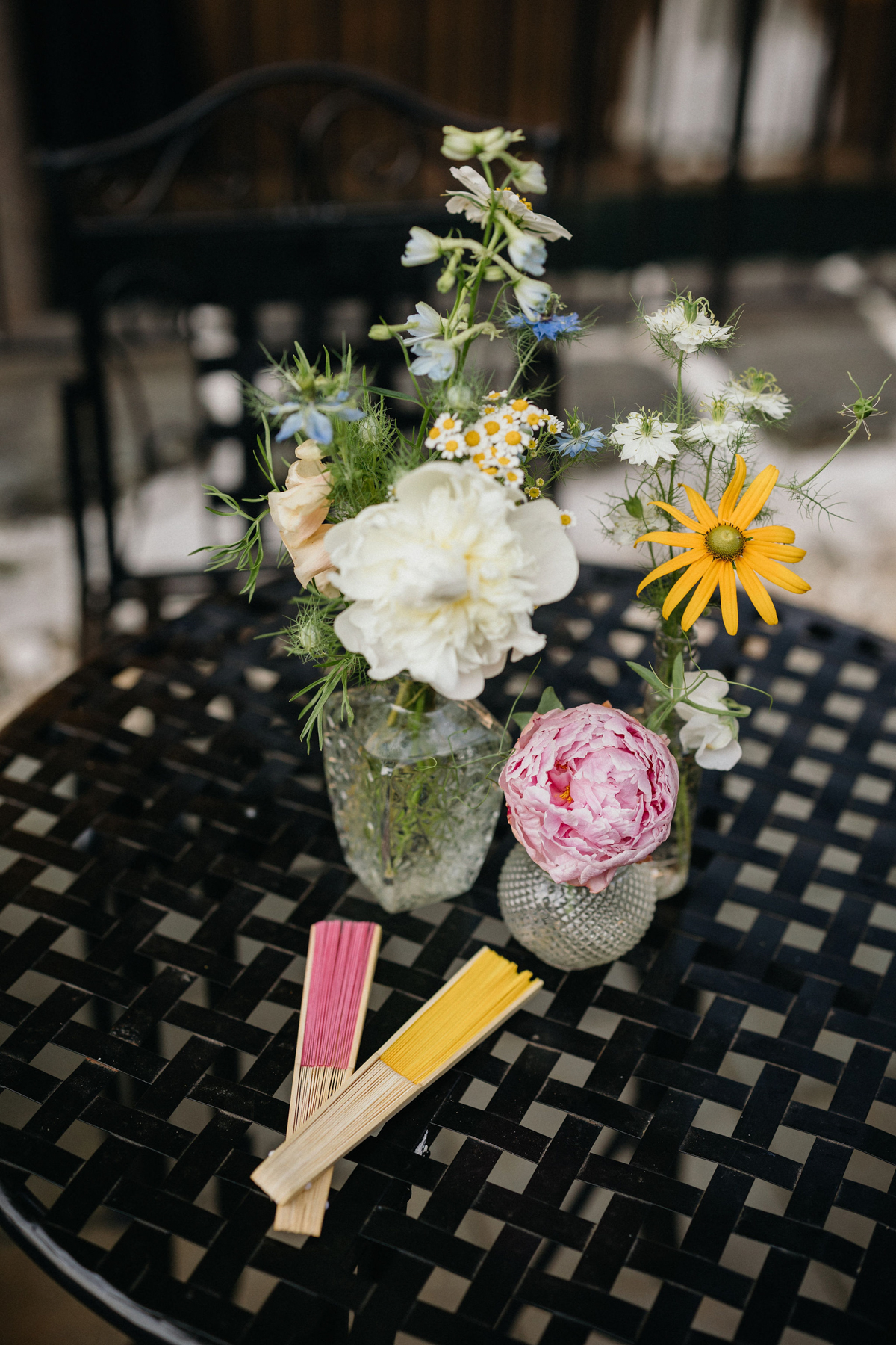 Decor at an outdoor Philander Chase Knox Estate wedding.