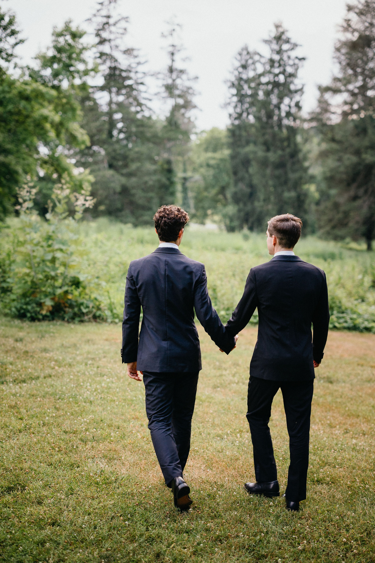 Lgbtq wedding at Philander Chase Knox Estate in Valley Forge, Pennsylvania.