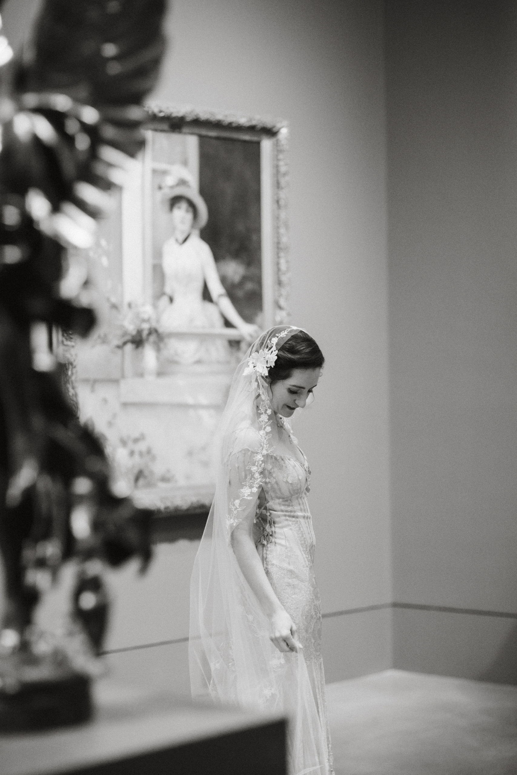 Philadelphia Art Museum wedding first look.