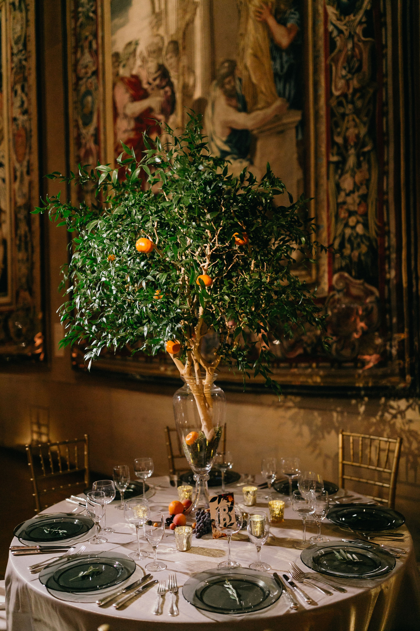 A creative centerpiece displayed at a Philadelphia Art Museum wedding.