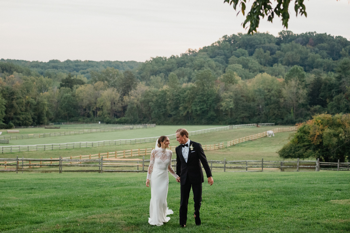 A stunning Philadelphia estate wedding venue with breathtaking views and endless photo spots.