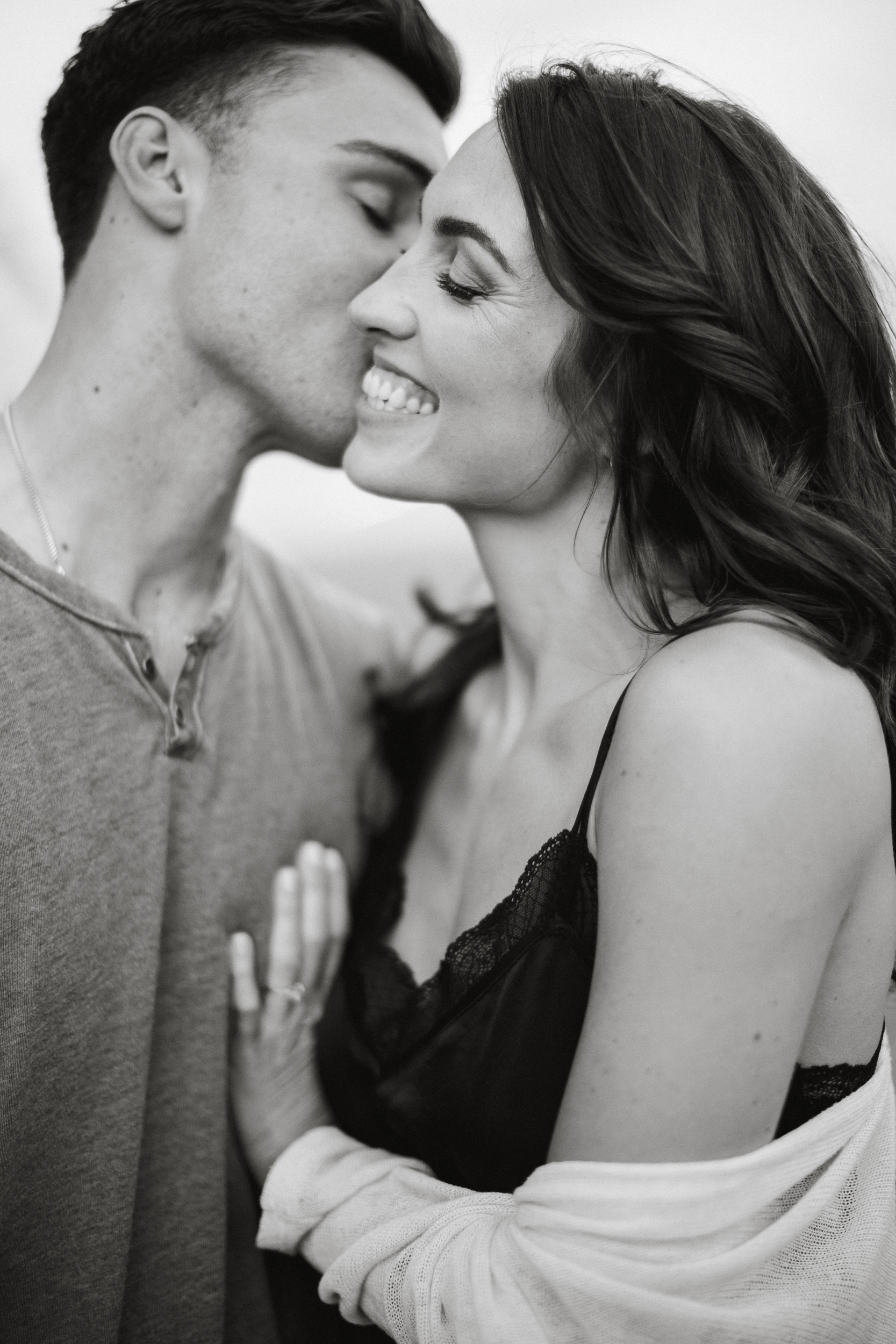 Philadelphia wedding photographer shoots Jersey Shore engagement photos