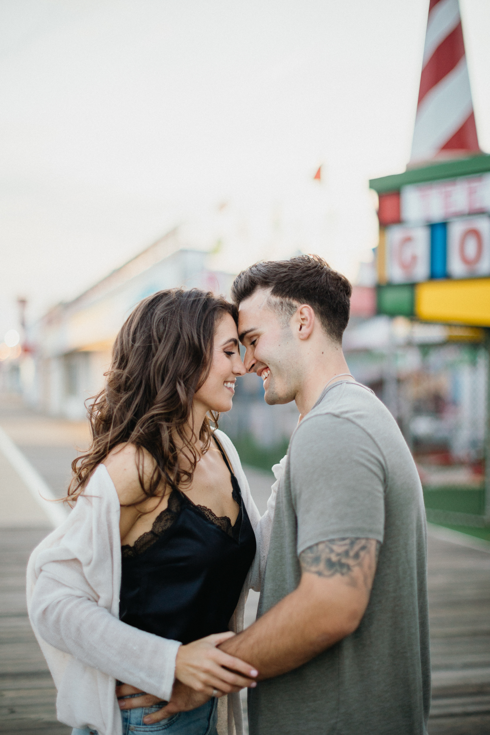 New Jersey engagement photographer captures playful couples photos
