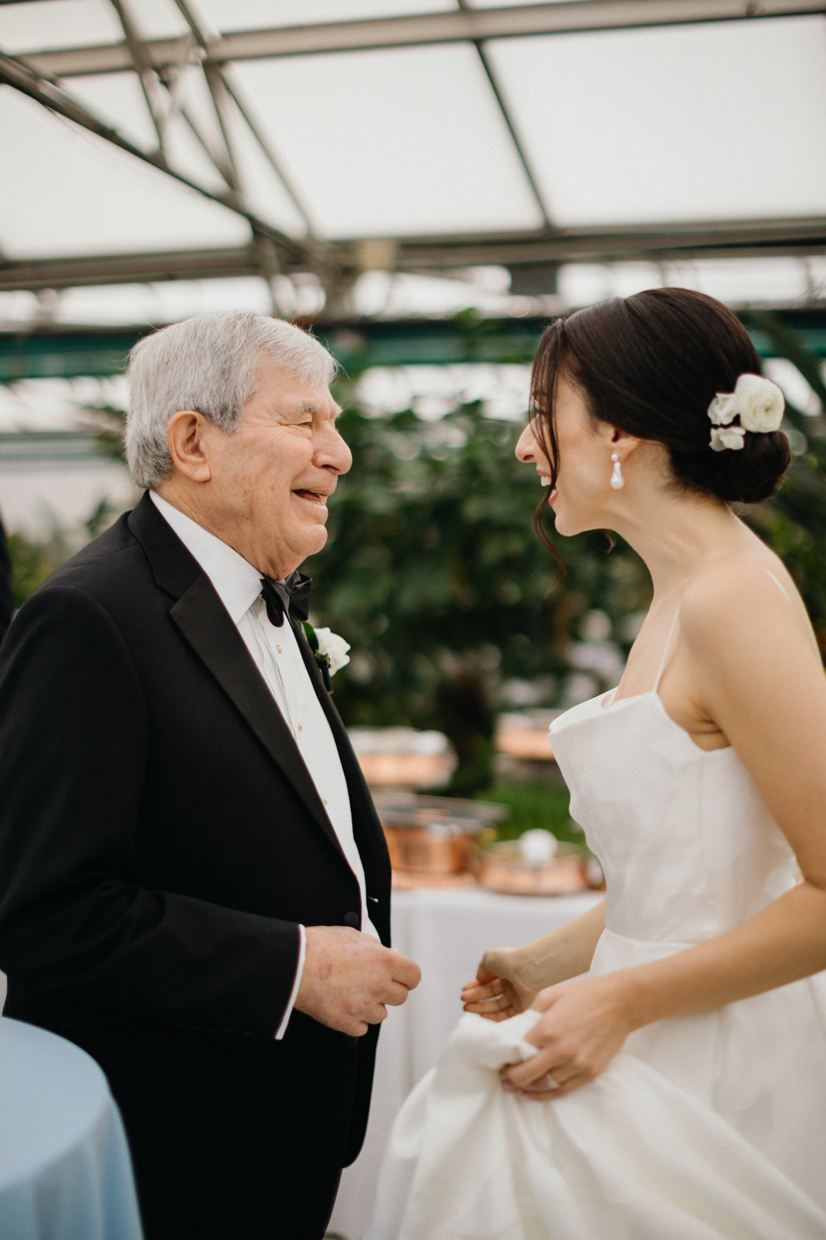 Philadelphia wedding photographer capturing joyful candid moments