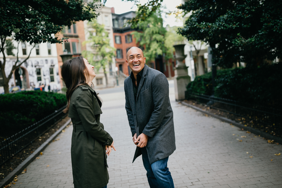 Natural wedding and engagement photographer in Philadelphia