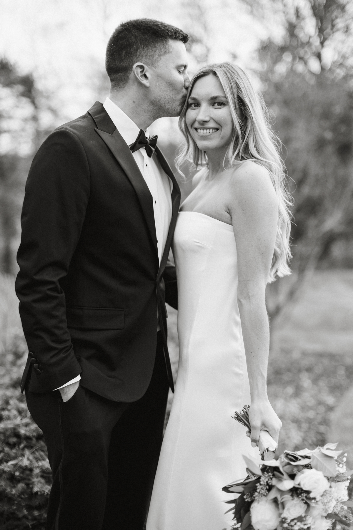 winter harp & crown wedding photos