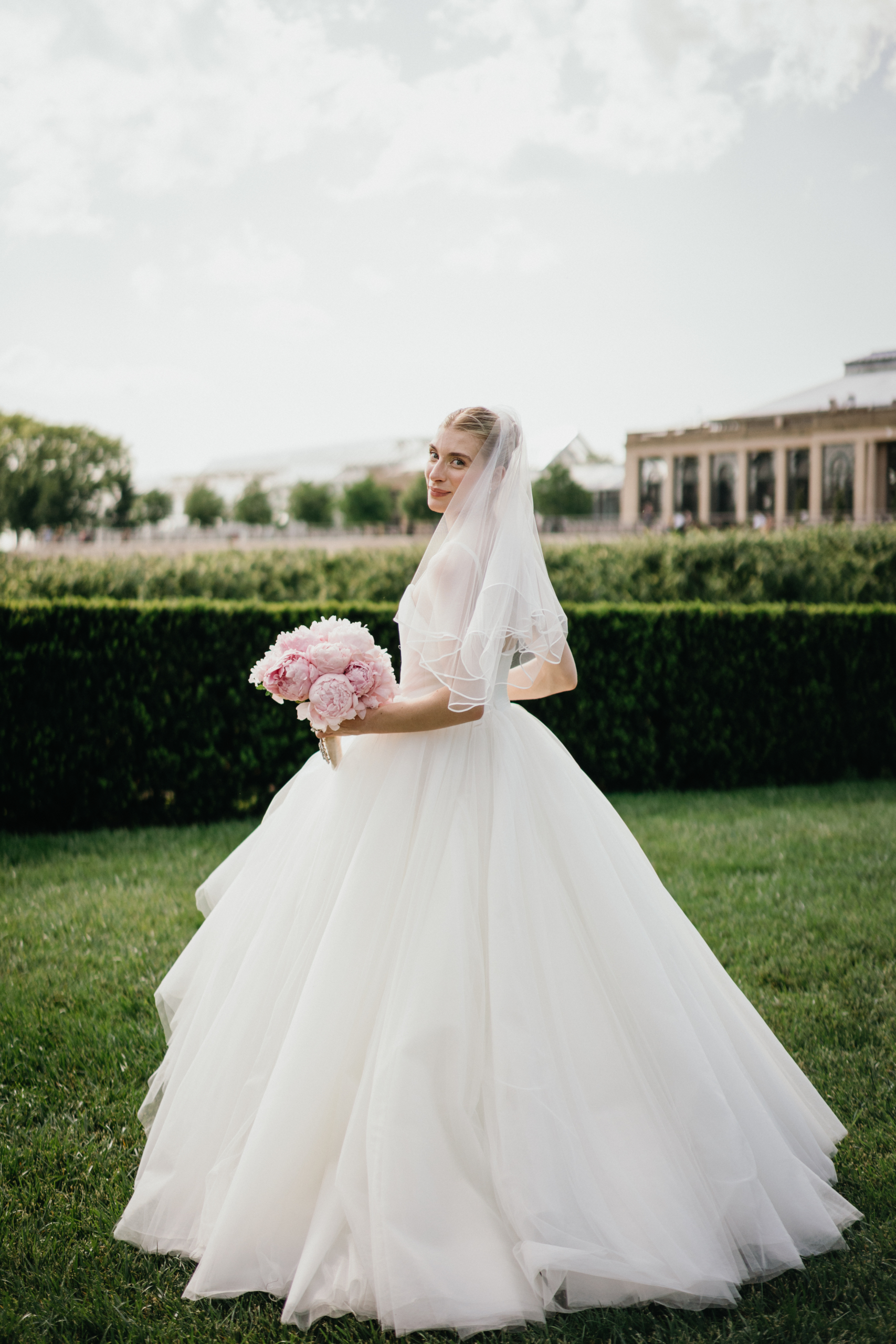 how to choose a reception dress for your wedding