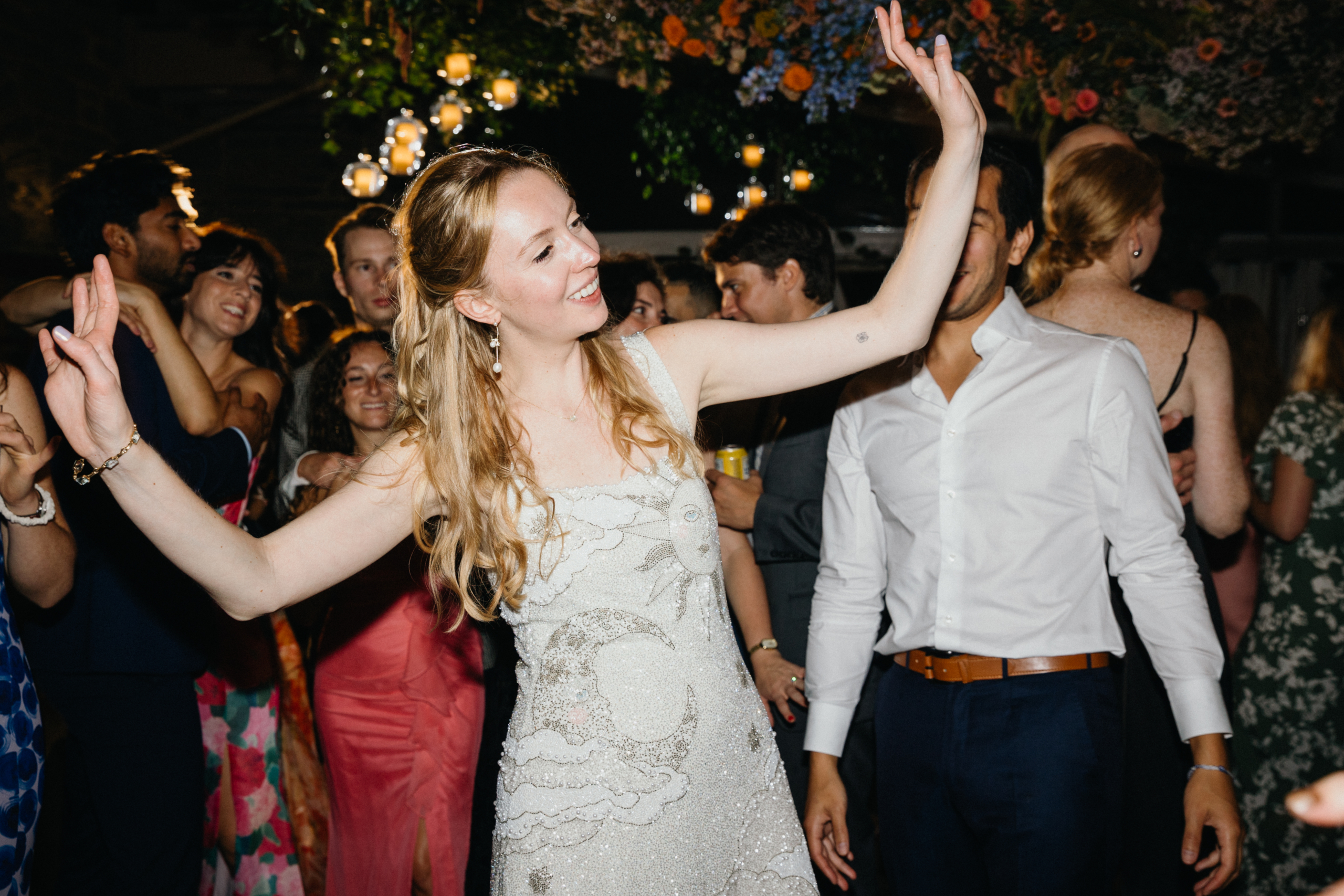 chic wedding reception dresses