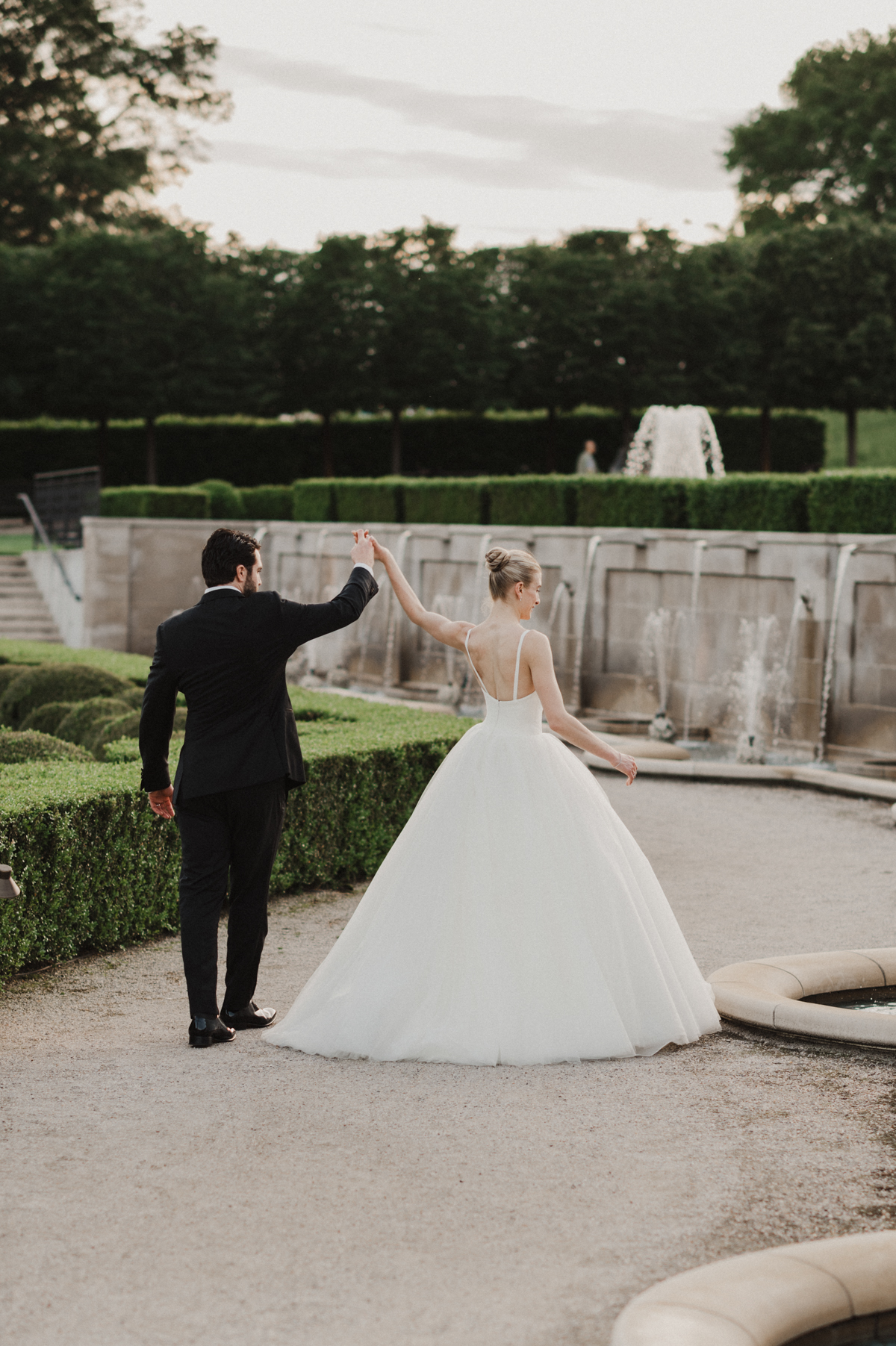 candid wedding photographer philly