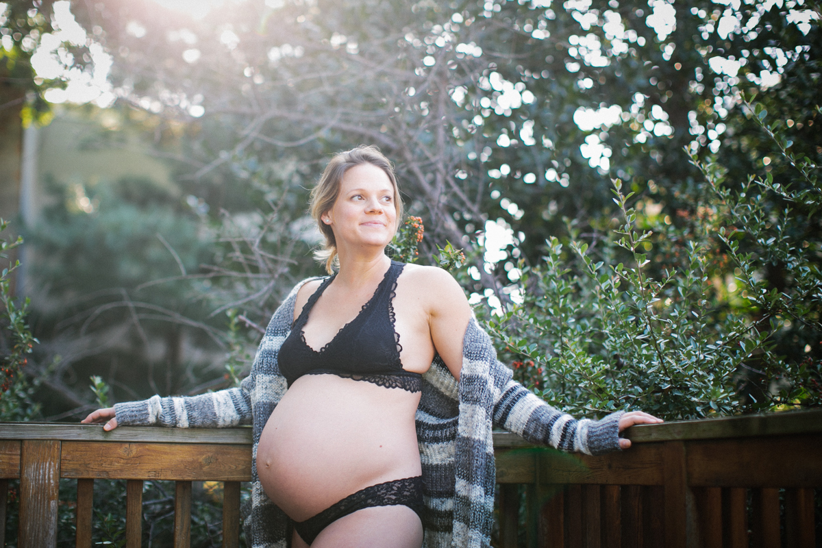 Natural editorial maternity photo in Philadelphia