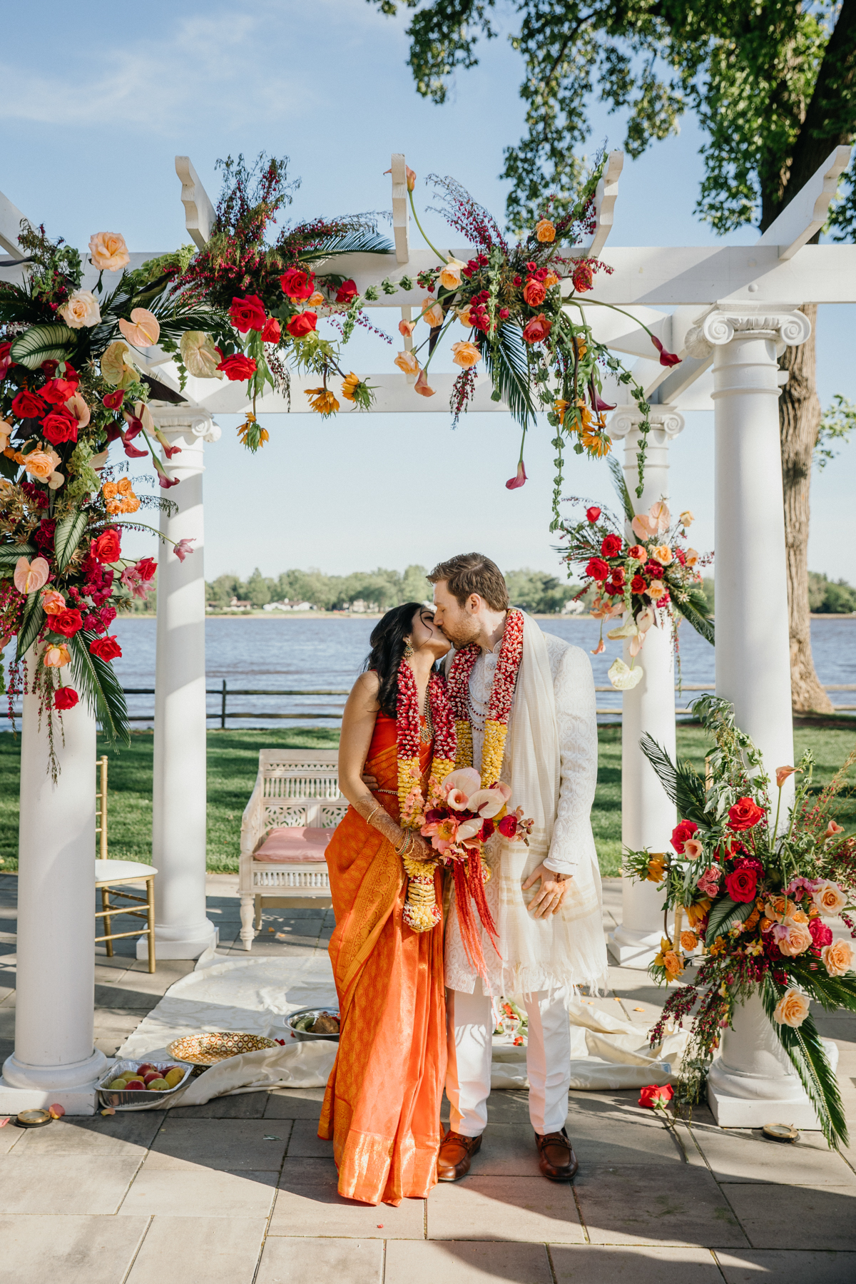 Ceremony overlooking the Delaware River at Pen Ryn Estate