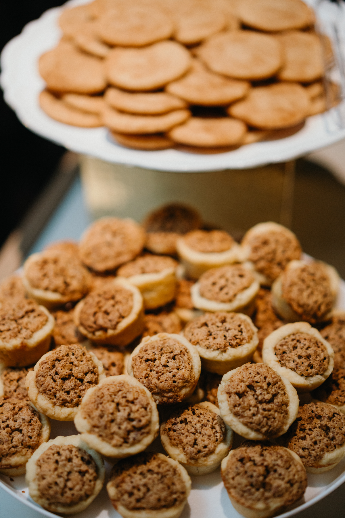 fall dessert bar at river house at odettes