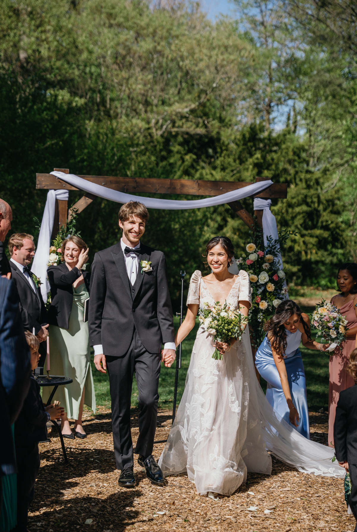 Outdoor wedding ceremony in Philly garden