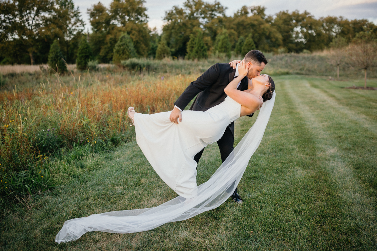Outdoor portraits in the fields at Terrain Gardens