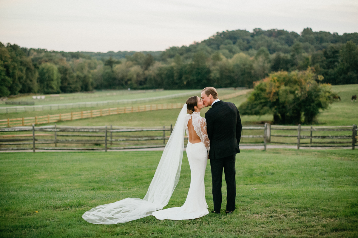 One of the best countryside Philadelphia wedding venues with a view