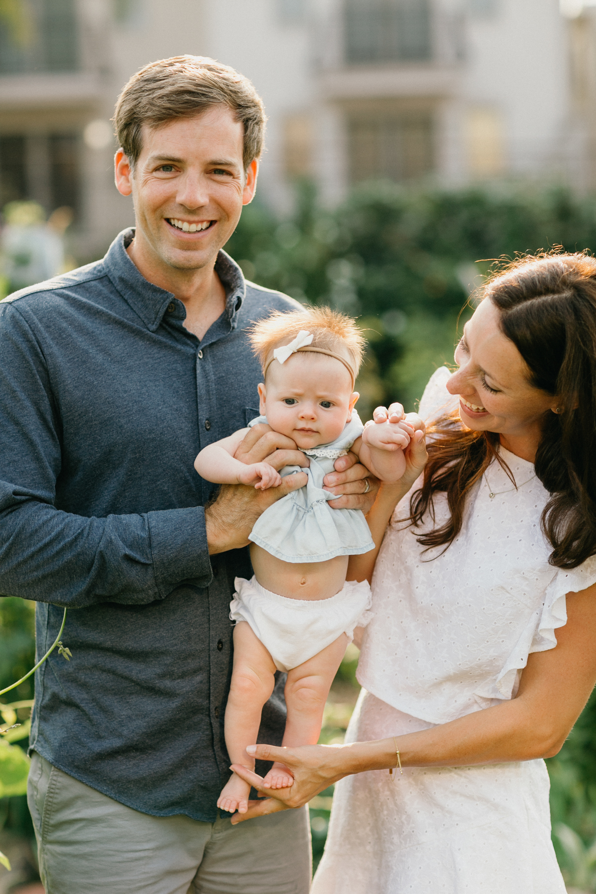 Philadelphia newborn photographer captures quiet moment
