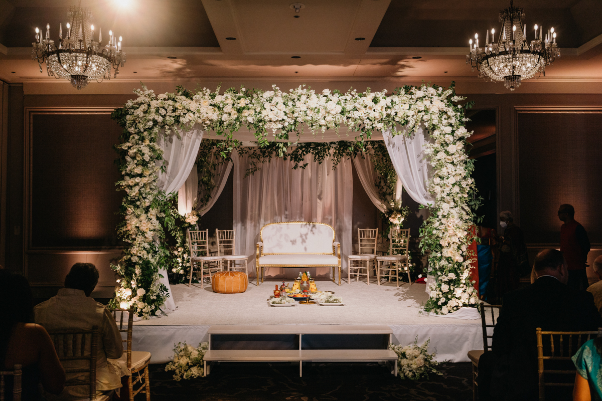 Philly wedding candid ceremony shots