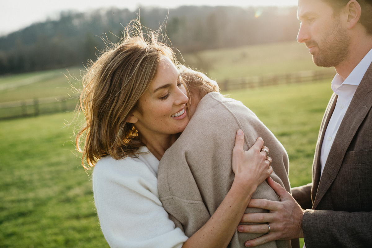 candid family portraits at radnor hunt club