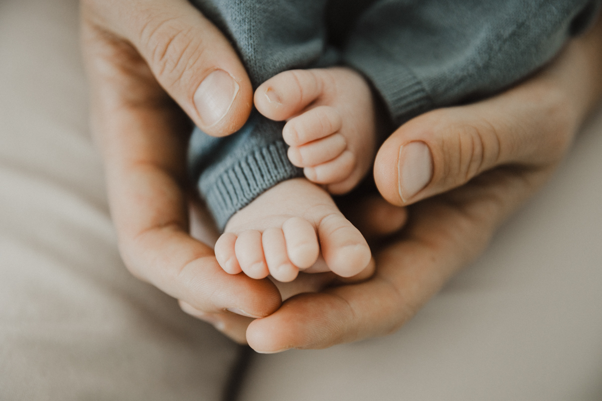 newborn photographer philadelphia