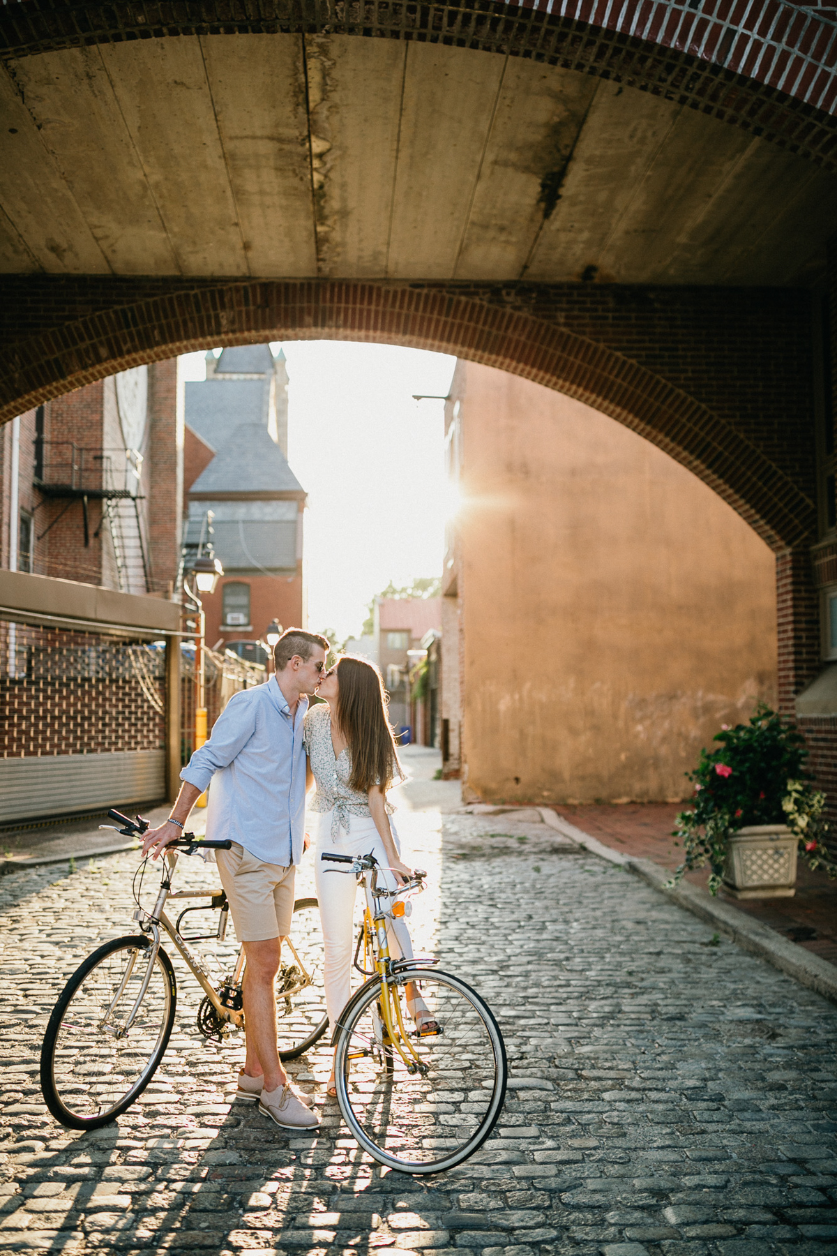 bike riding couples photos