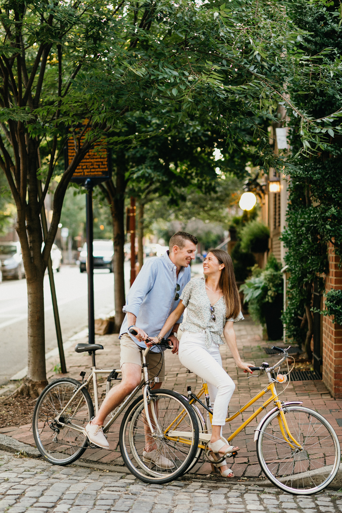 queen village engagement session