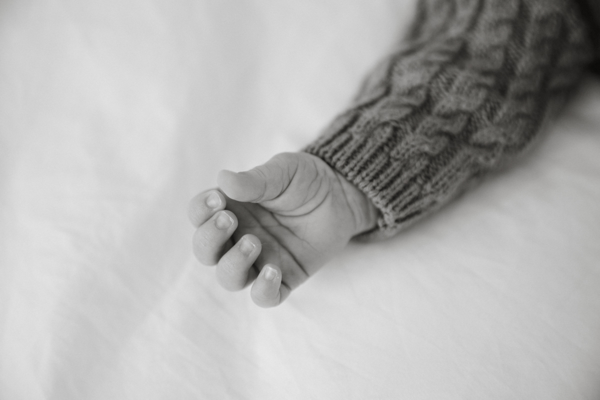 newborn photographer in philly