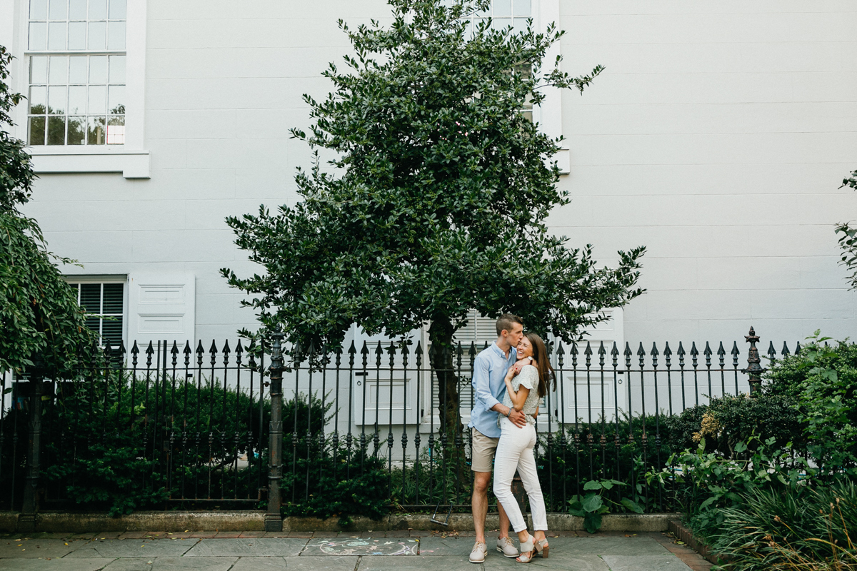 philadelphia natural engagement photographer
