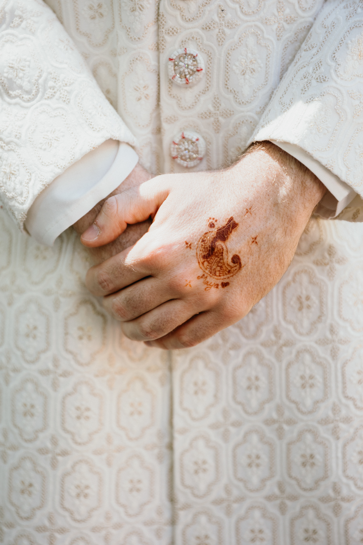 indian fusion wedding groom henna