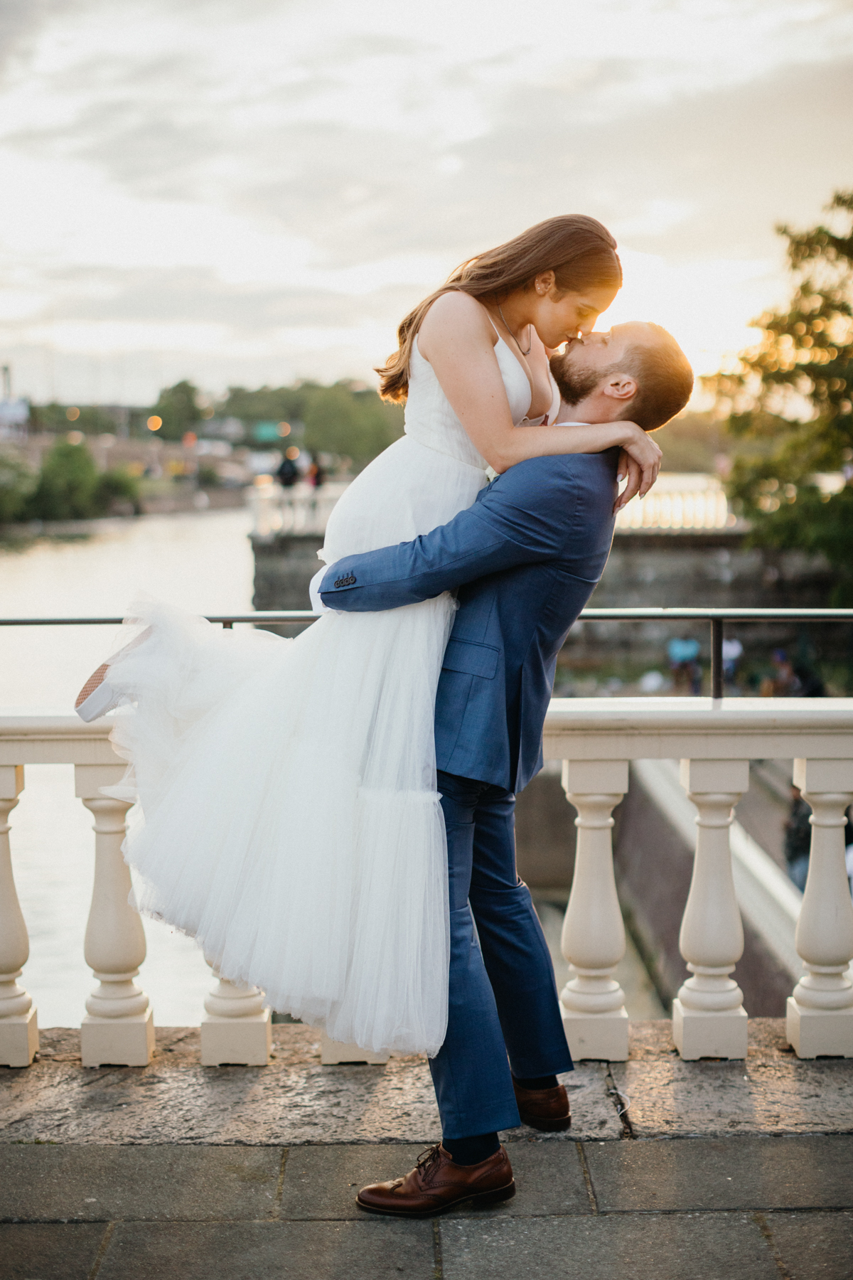 luxury waterfront wedding