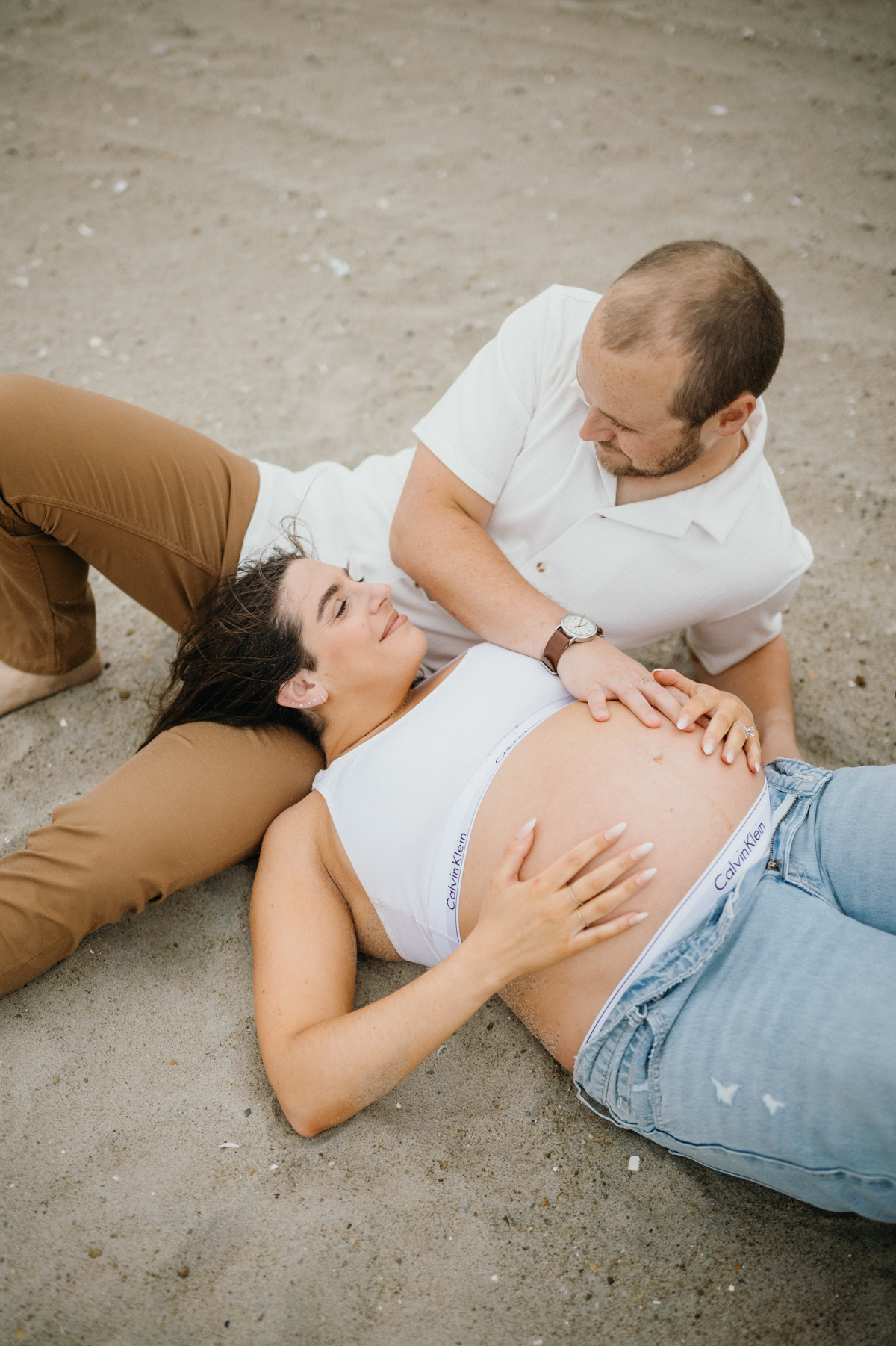 beach pregnancy photoshoot