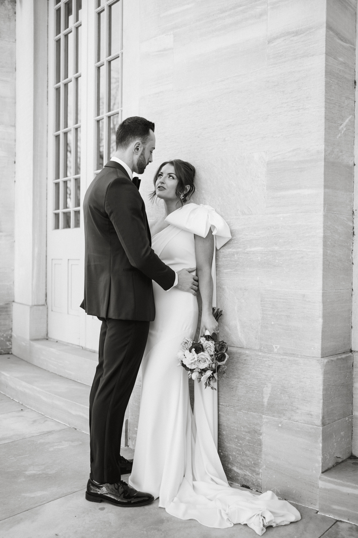 Bride and groom portraits during a Philadelphia winter wedding