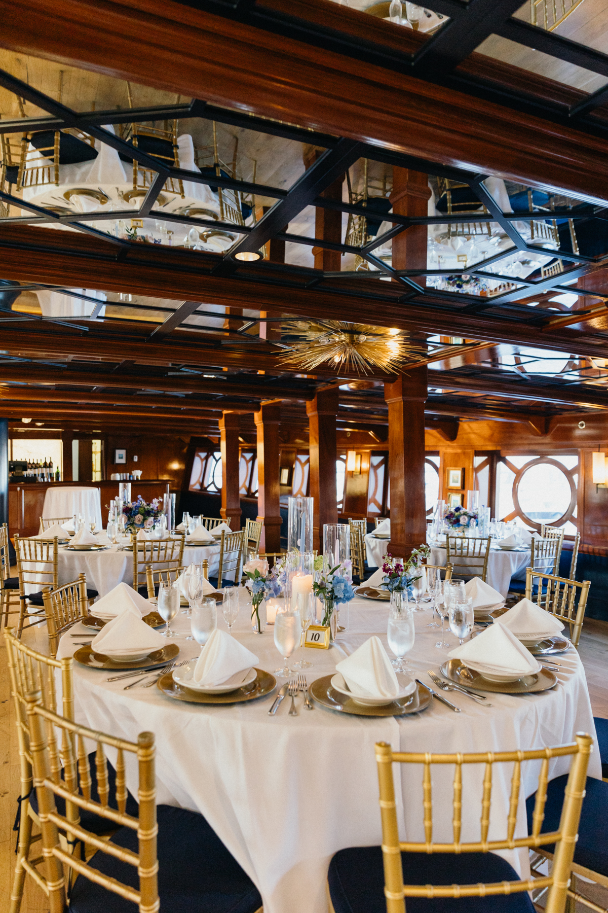 wedding reception at moshulu