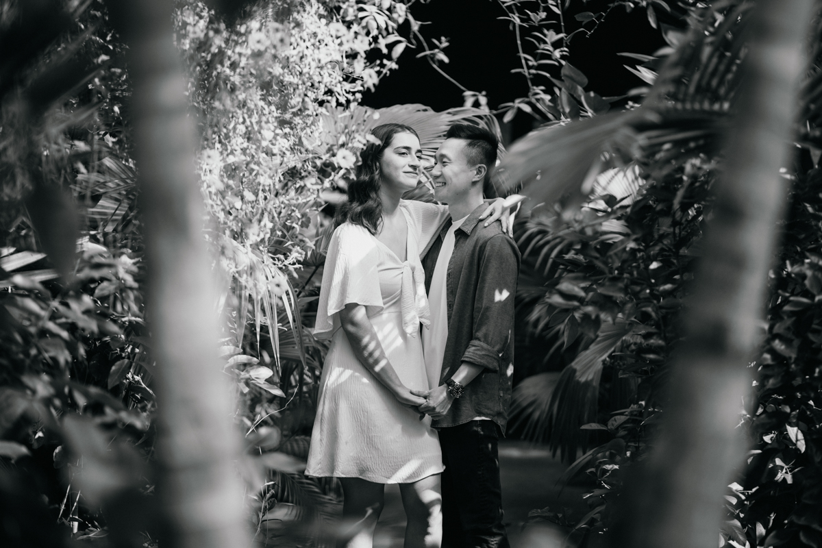 garden engagement photoshoot
