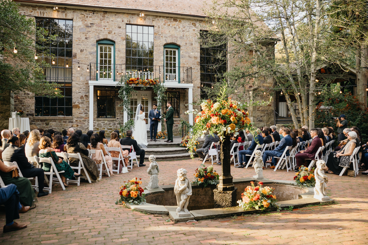 historical outdoor wedding venue