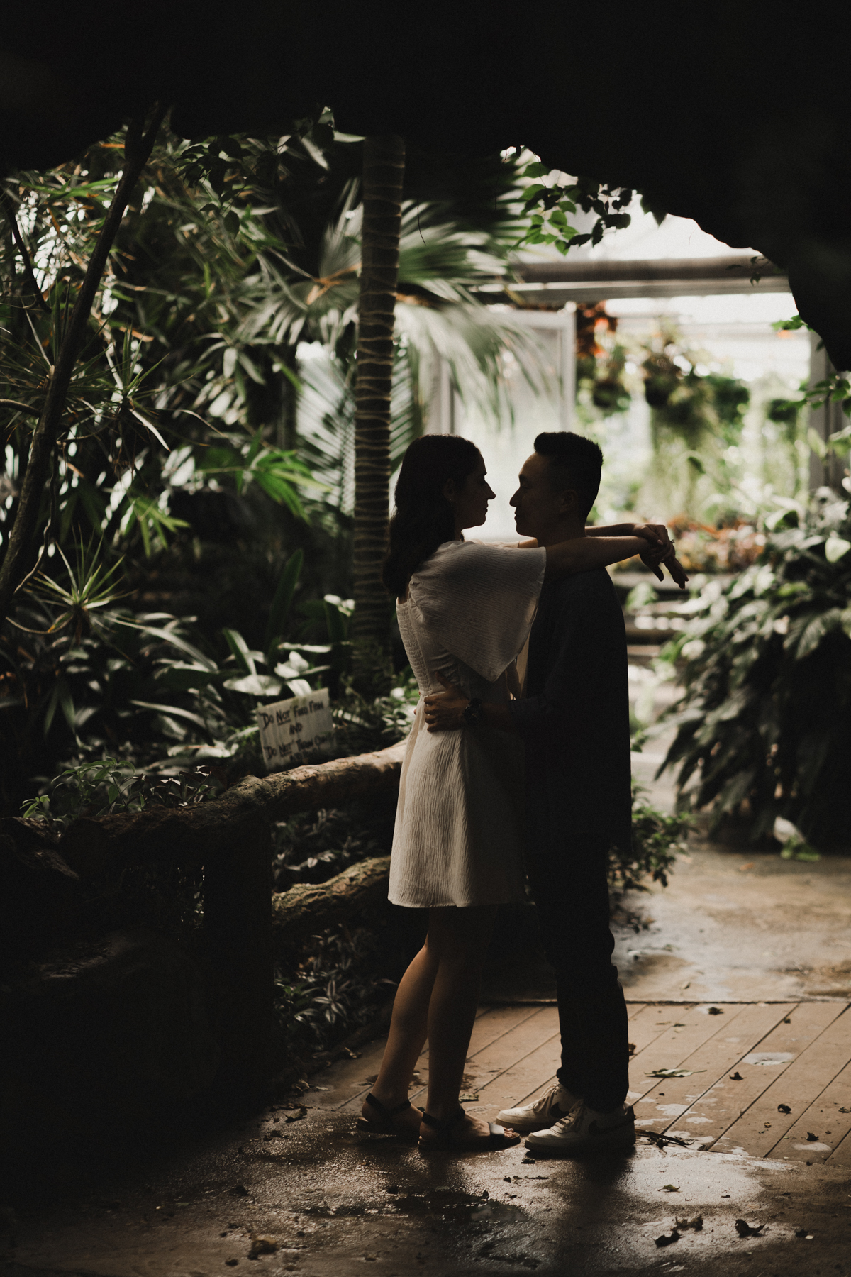 artistic couples photographer