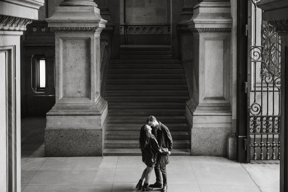 philly wedding photographer engagement session