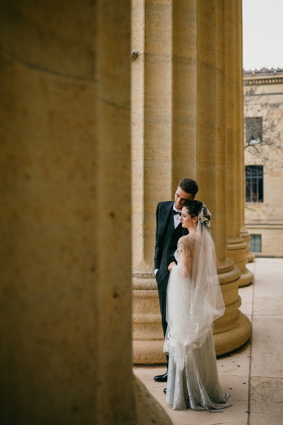 Editorial wedding portraits at the Philadelphia Museum of Art
