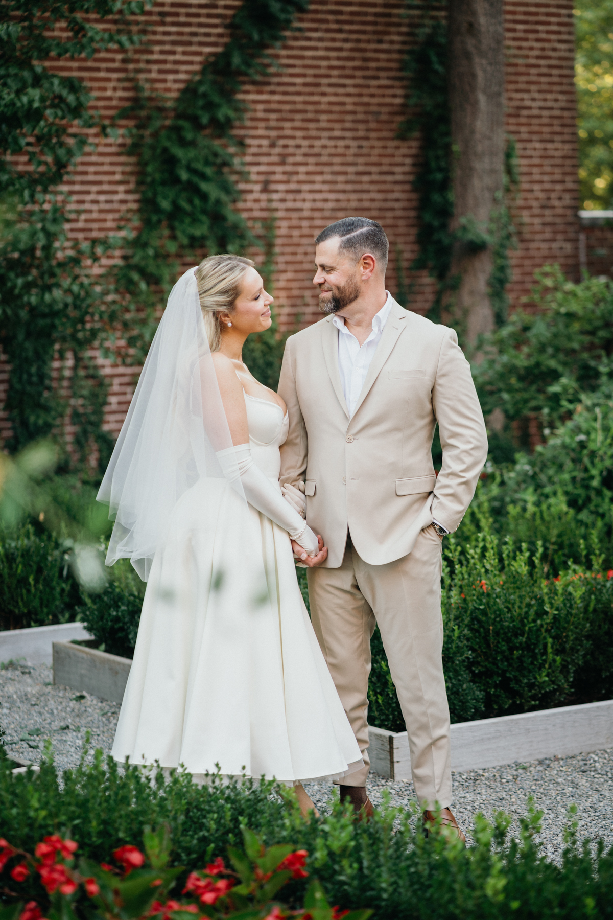 italian inspired philadelphia elopement