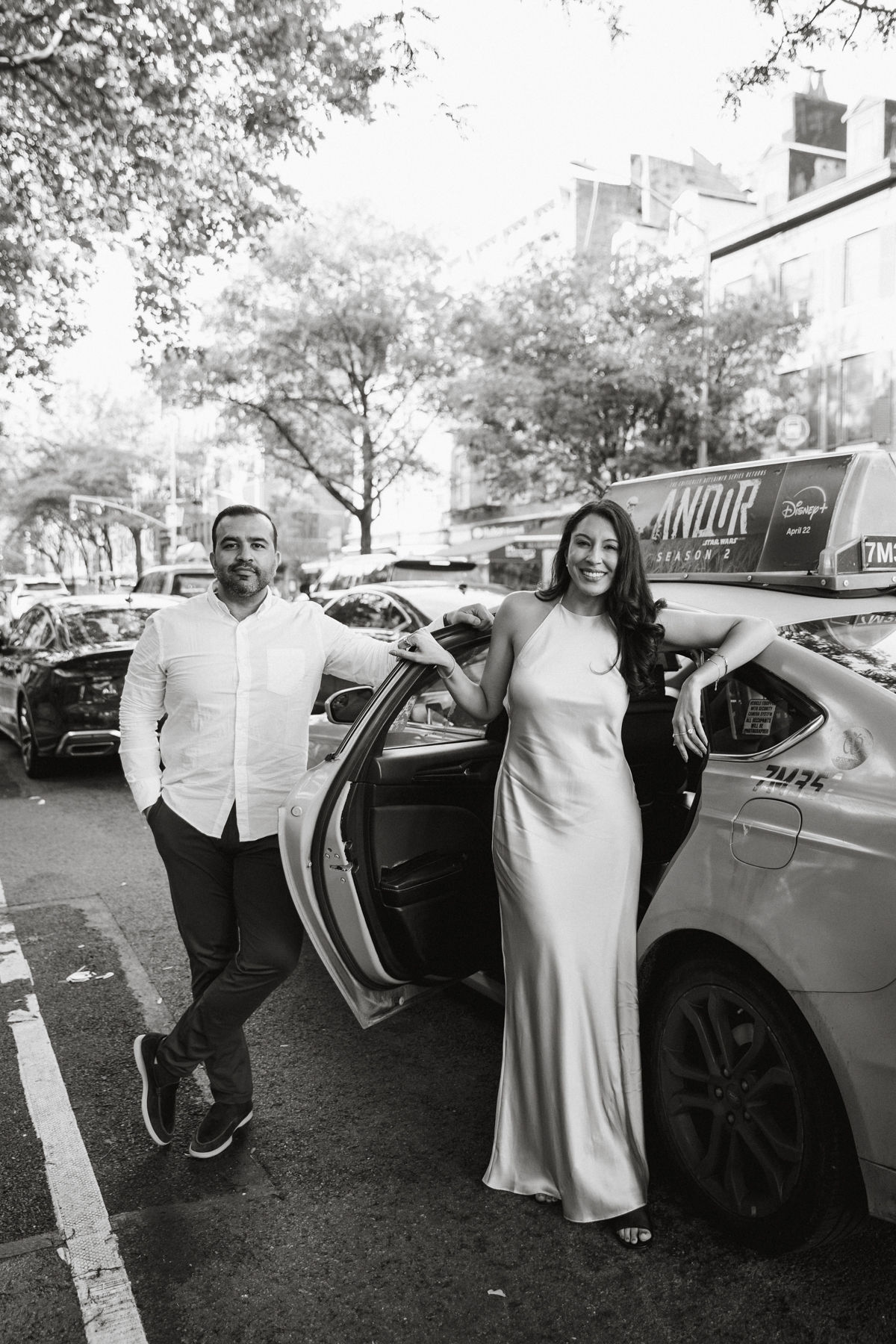 taxi engagement photos