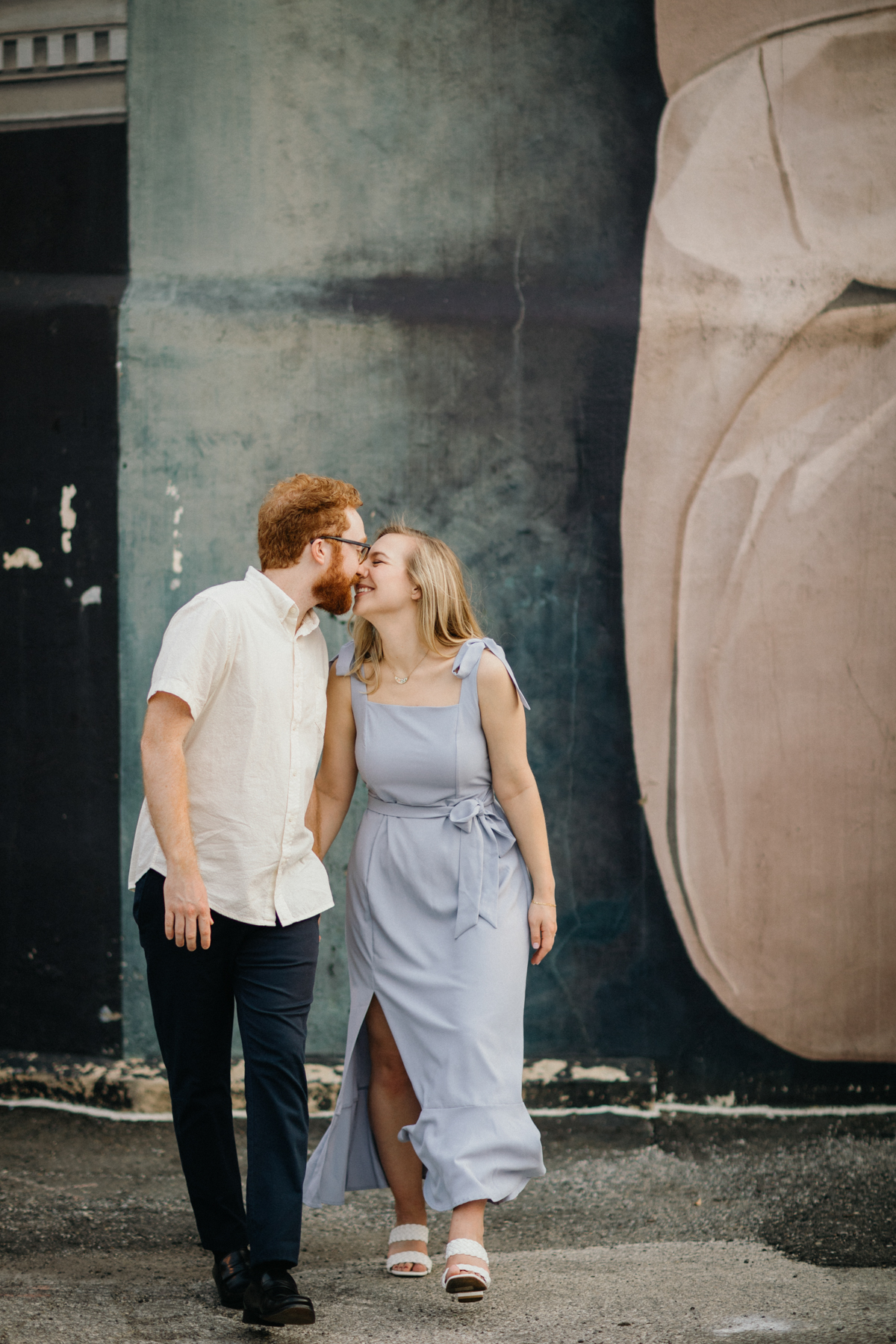 south philadelphia engagement photos