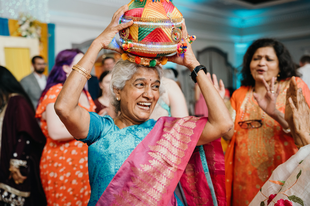 documentary wedding photography in philly